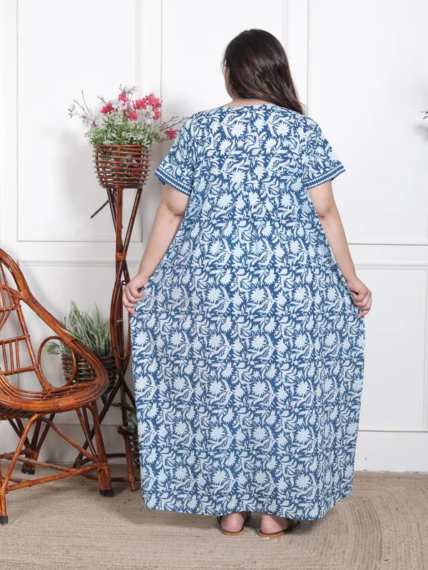 Stylish_&_elegant_Cotton_Maxi_Printed_Short_Sleeve_Nighty_For_Women