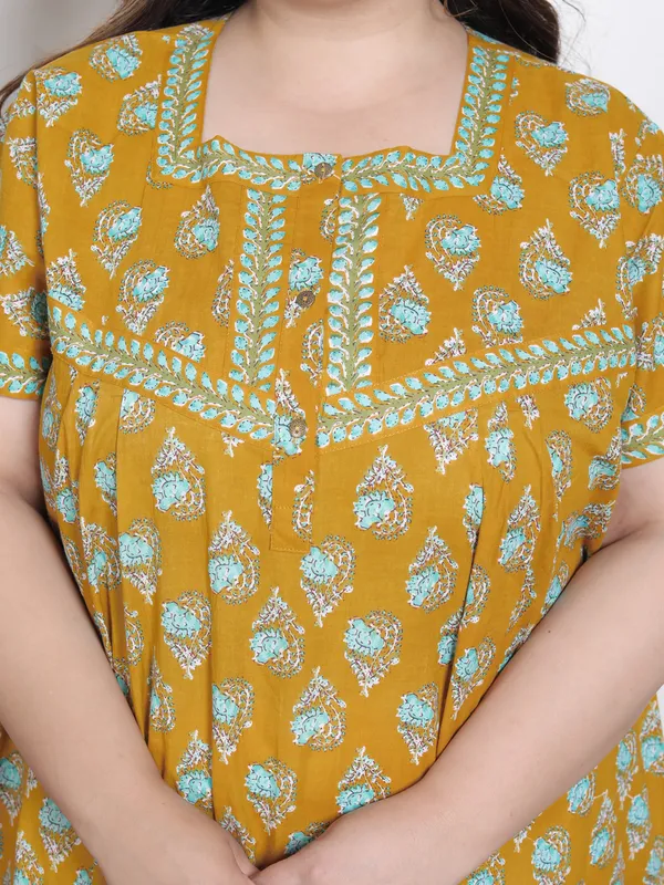Stylish_&_Elegant__Cotton_Maxi_Printed_Short_Sleeves_Nighty_For_Women