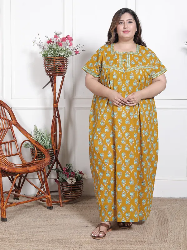 Stylish_&_Elegant__Cotton_Maxi_Printed_Short_Sleeves_Nighty_For_Women