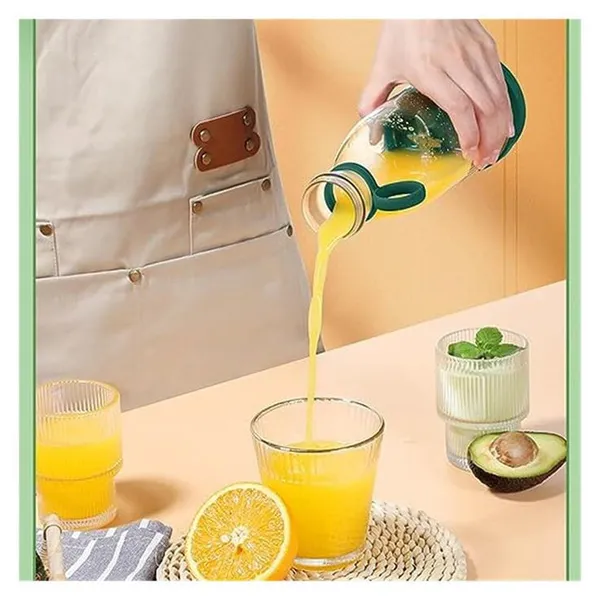 Portable_Smoothie_Blender_with_6_Blades_Made_from_BPA_free_Plastic.