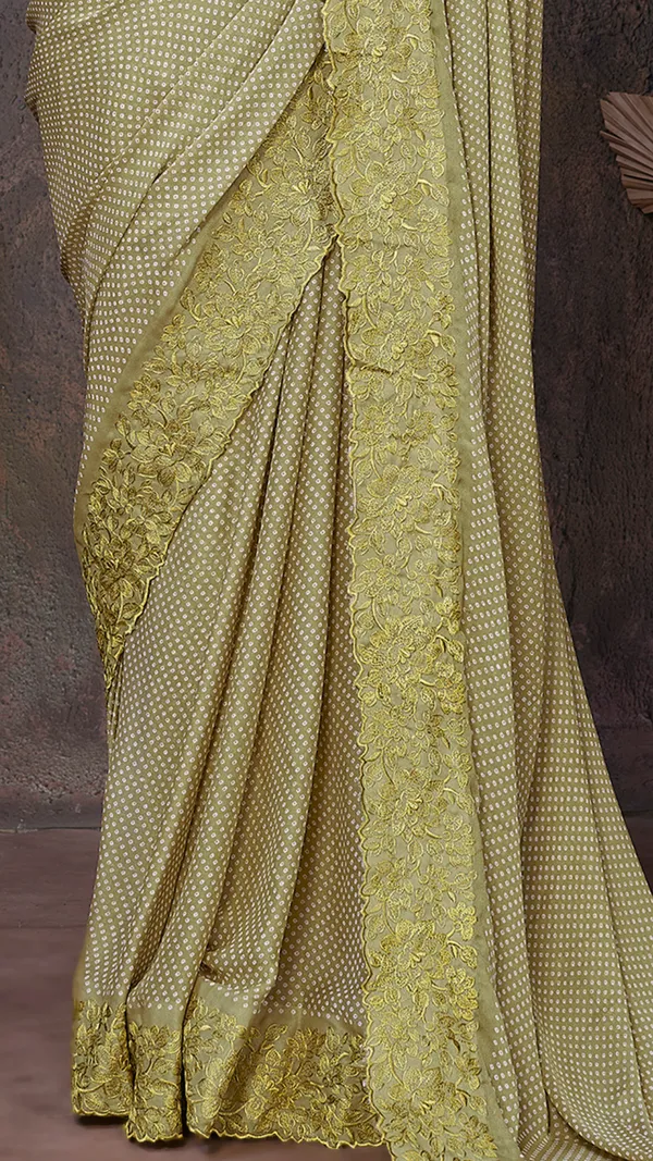 Mahendi_Green_Dull_Moss_Graphic_Dot_Printed_Thread_Embroidered_work_Pallu_saree_For_Women_&_Girls