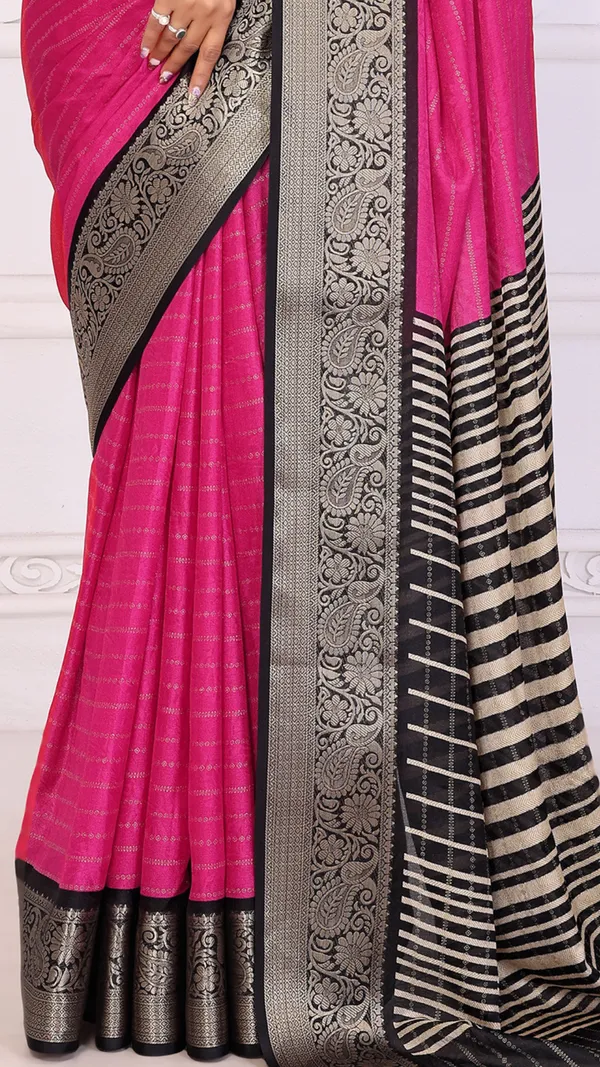 Pink_Marshmello_Silk_Jacquard_Border_Padding_Printed_Saree_For_Women_&_Girls