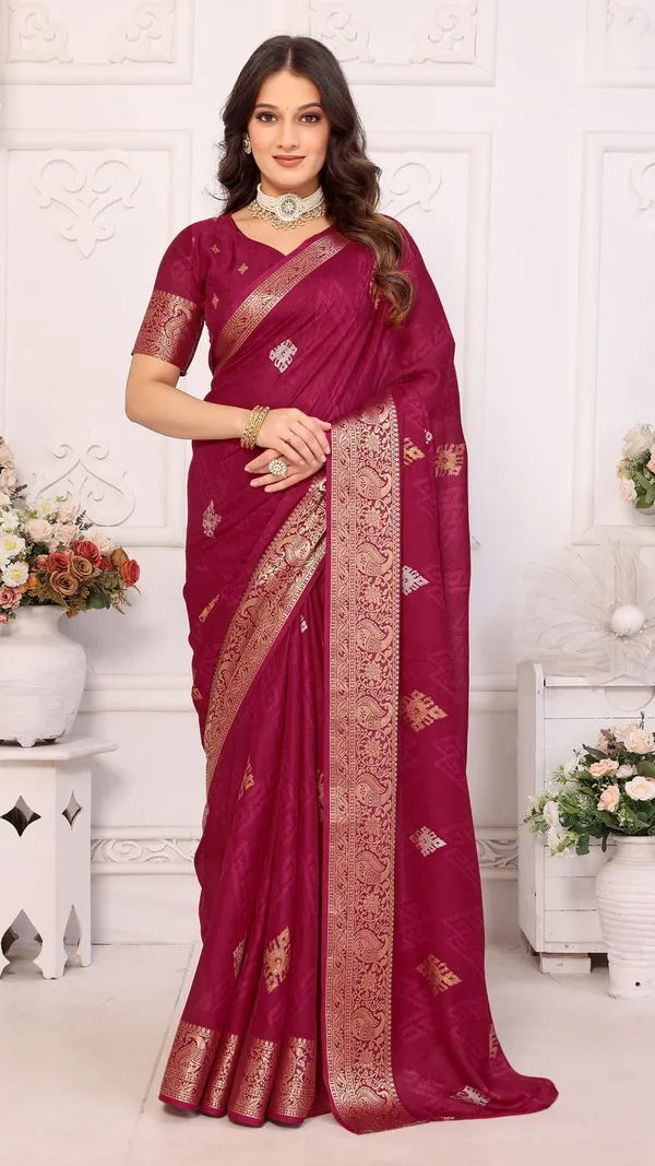 Red_Printed_Saree_for_Women_|_Marshmello_Jacquard_Border_Padding_Saree