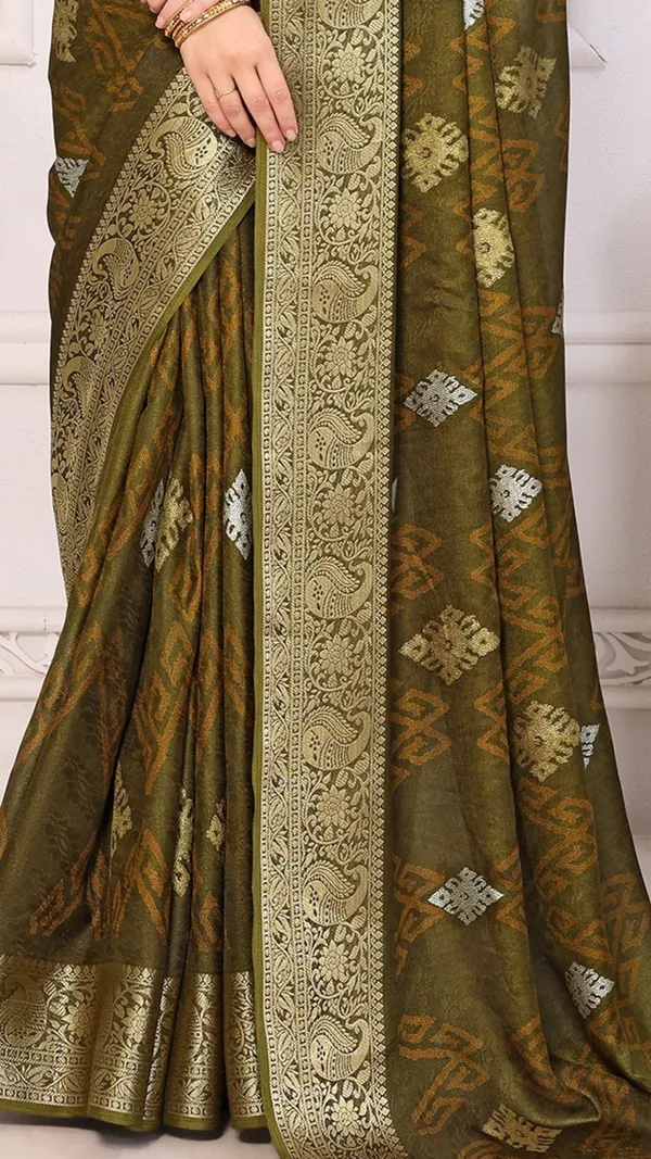 Mahendi_Green_Marshmello_Jacquard_Border_Padding_Floral_Printed_Saree_For_Women_&_Girls