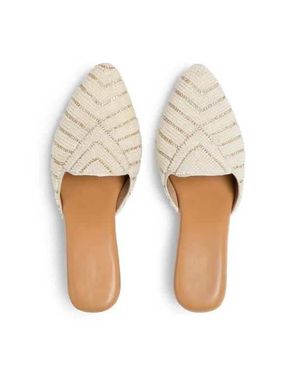 Cream_Gold_Fabric_And_Foam_Beading_And_Embroidery_Wedding_Mojari_Party_Sandals_For_Women