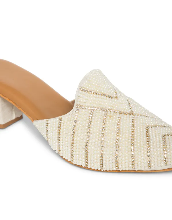 Cream_Gold_Fabric_And_Foam_Beading_And_Embroidery_Wedding_Mojari_Party_Sandals_For_Women