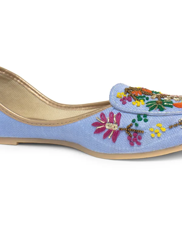 Denim_Blue_Fabric_And_Foam_Wedding_Punjabi_Jutti_For_Women