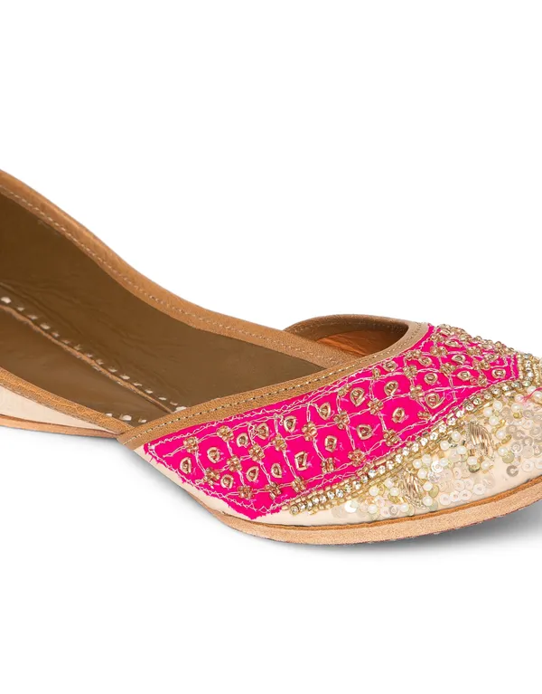 Gold_&_Pink_Punjabi_Jutti_for_Women_with_Handmade_Dabka_Leather_Lining