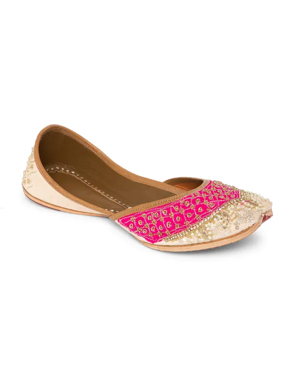Gold_&_Pink_Punjabi_Jutti_for_Women_with_Handmade_Dabka_Leather_Lining