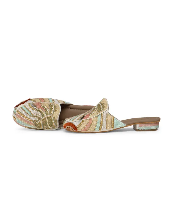 Multicolor_Fabric_And_Foam_Luxury_Handcrafted_Wedding_Mojari_For_Women