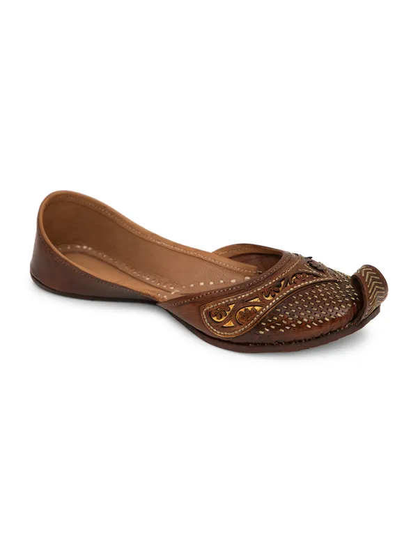 Brown_Total_Leather_Wedding_Punjabi_Jutti_For_Women