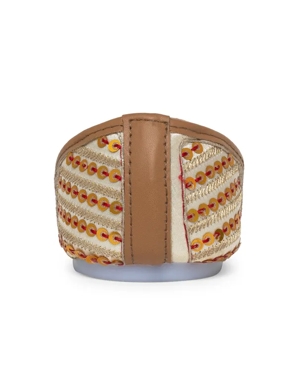 Cream_Gold_Fabric_And_Foam_Embroidered_Ethnic_Punjabi_Jutti_For_Women