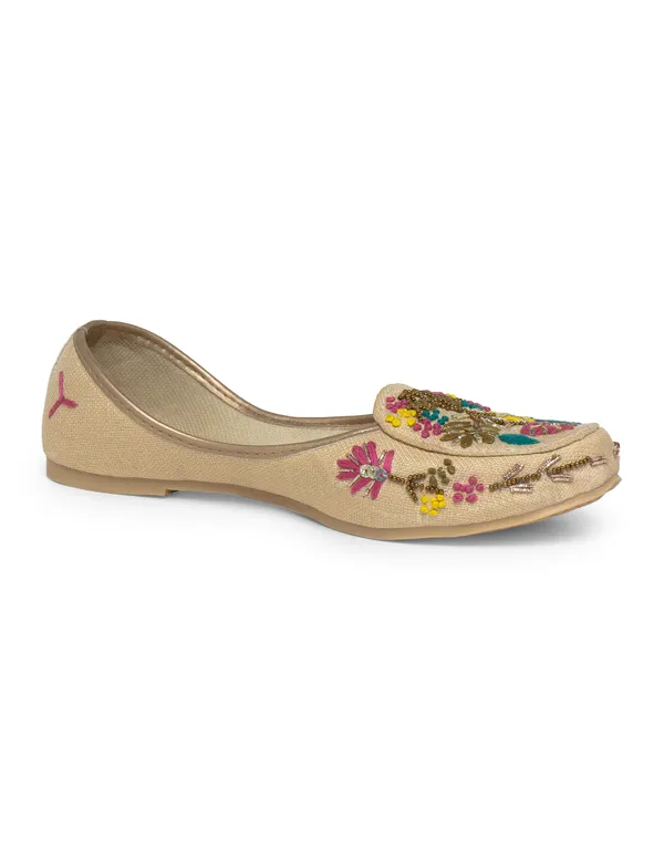 Gold_Fabric_And_Foam_Embriodered_Festive_Punjabi_Jutti_For_Women