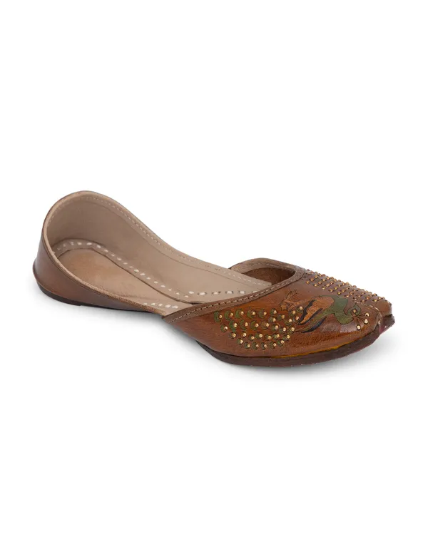 Premium_Total_Leather_Punjabi_Jutti_-_Handcrafted_Traditional_Footwear_for_Women
