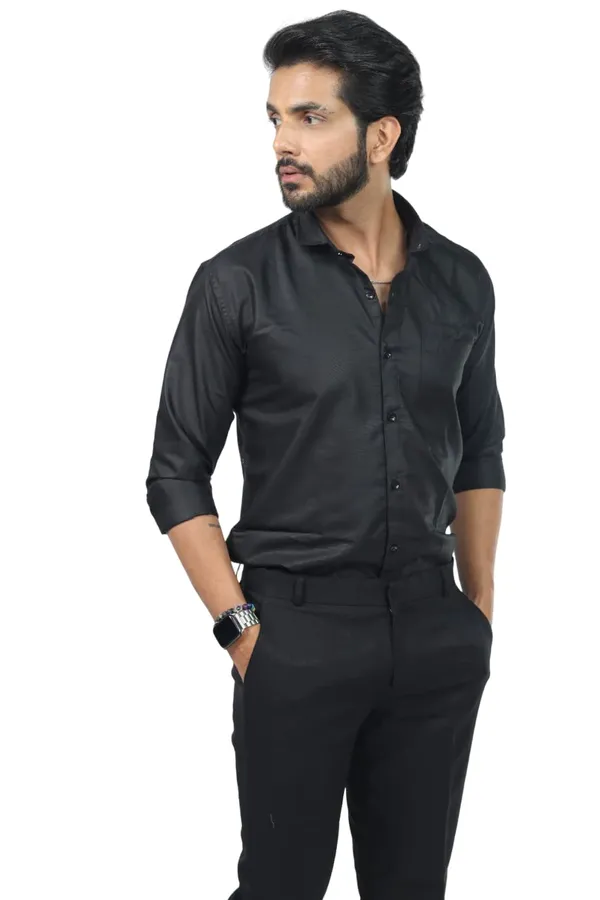 Black_Premium_Solid_Cotton_Blend_Shirt_For_Men