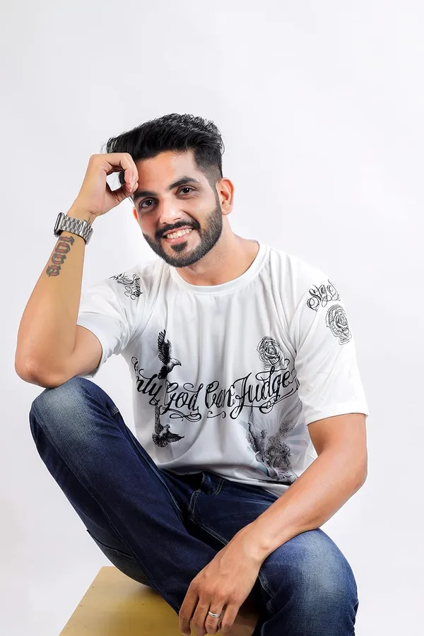 Multicolor_Premium_Printed_Cotton_Blend_T-Shirt_For_Men