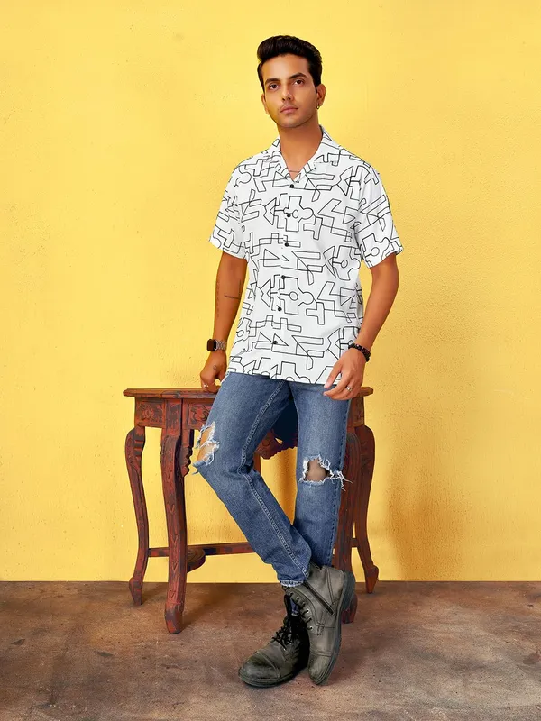White_Premium_Cotton_Blend_Casual_Shirt_For_Men