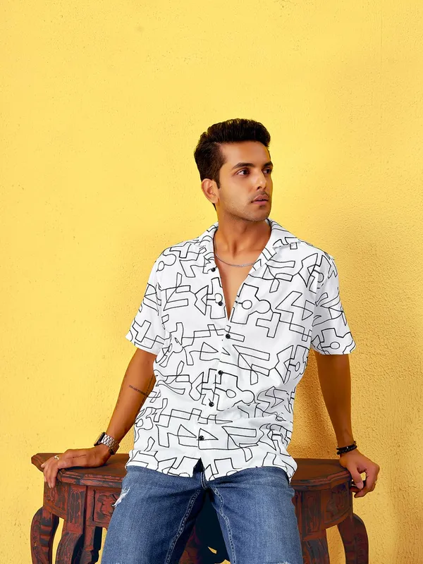 White_Premium_Cotton_Blend_Casual_Shirt_For_Men