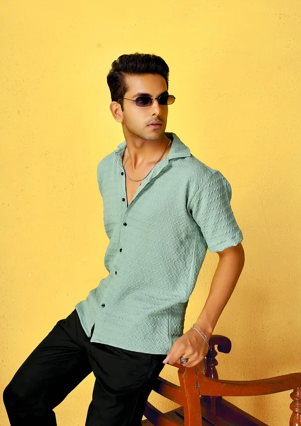 Turquoise_Premium_Cotton_Blend_Casual_Shirt_For_Men