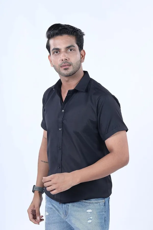 Black_Premium_Solid_Cotton_Blend_Casual_Shirt_For_Men