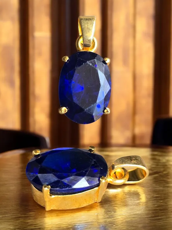 Blue_Sapphire_Neelam_Gemstone_Brass_Metal_Gold_Plated_Pendant_Astrological_Purpose_For_Unisex