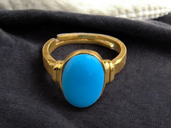 Firoza_Turquoise_Gemstone_Brass_Metal_Gold_Plated_Adjustable_Ring_Astrological_Purpose_For_Unisex