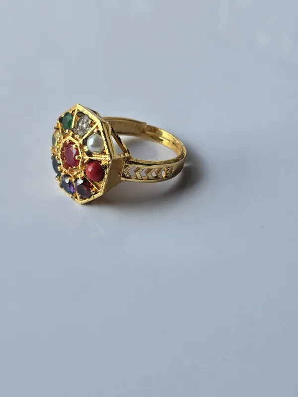 Navratan_9_Gemstone_Color_Full_Ring_Astrological_Purpose_Good_Luck,_Good_Health,_Good_Wealth_For_Men_And_Women