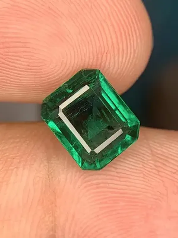 Panna_Emerald_Gemstone_Best_Quality_AAA+++_Astrological_Purpose_For_Unisex