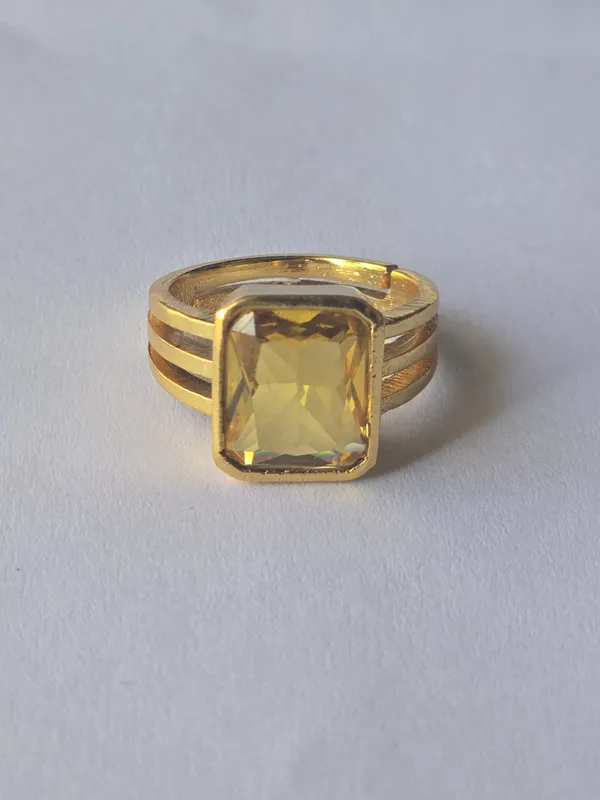 Yellow_Sapphire_Pukhraj_Gemstone_Brass_Metal_Adjustable_Ring_Astrological_Purpose_For_Unisex