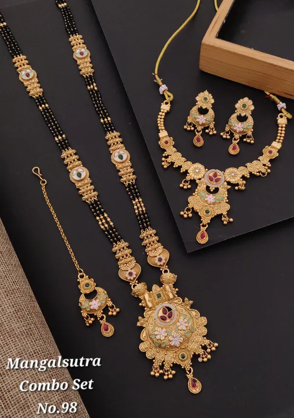 Gold_Plated_Necklace_Premium_Rajwadi_Look_Necklace_Set_For_Women