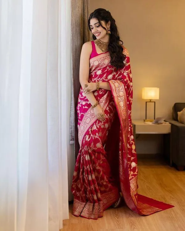 Pink_Silk_Woven_Zari_Banarasi_Saree_for_Women