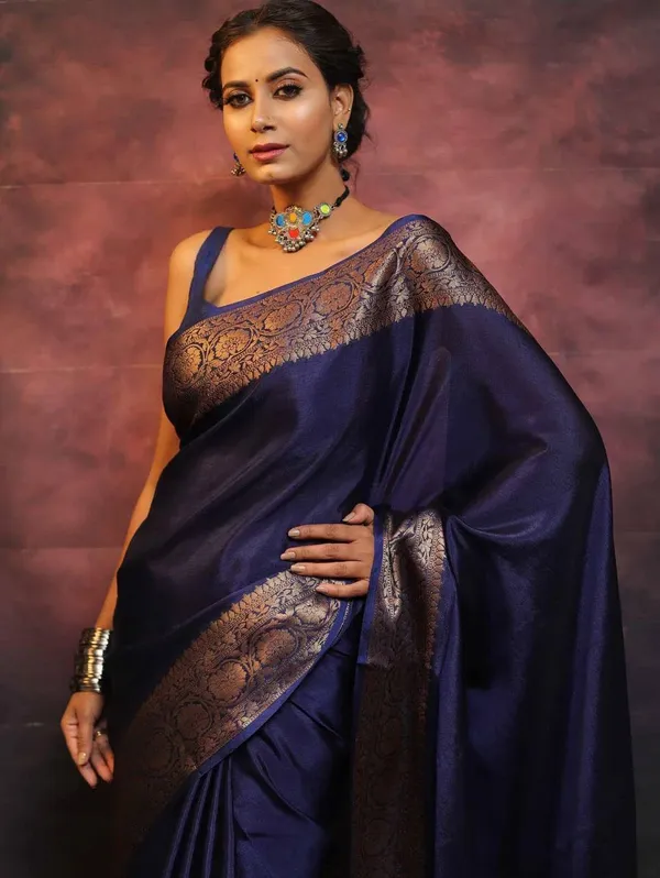 Navy_Blue_Soft_Lichi_Silk_Saree_with_Rich_Jacquard_Woven_Pallu,_Antique_Gold_Floral_Border,_Designer_Banarasi_Style_Saree