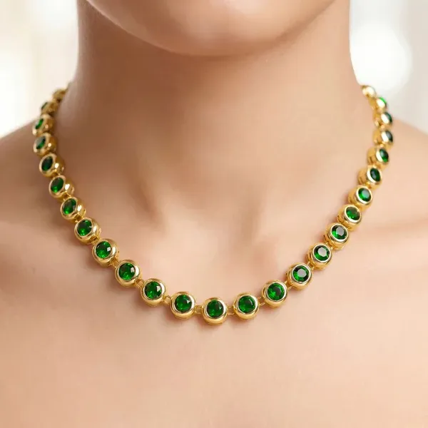 Gold_Toned_Emerald_Green_Stone_Studded_Statement_Necklace_for_Women