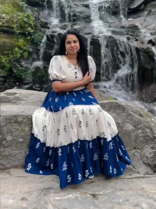 Royel_Blue_White_Gown_Print_
