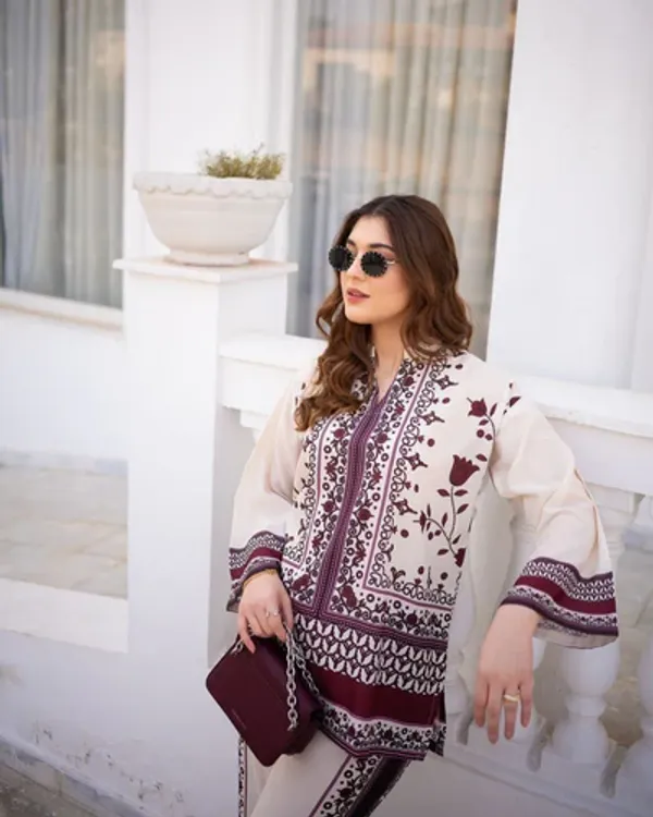 Women_Trendy_Stylish_Cotton_Sort_Top_Bottom_Party_Wear_Cord_Sat_Kurti_(White)