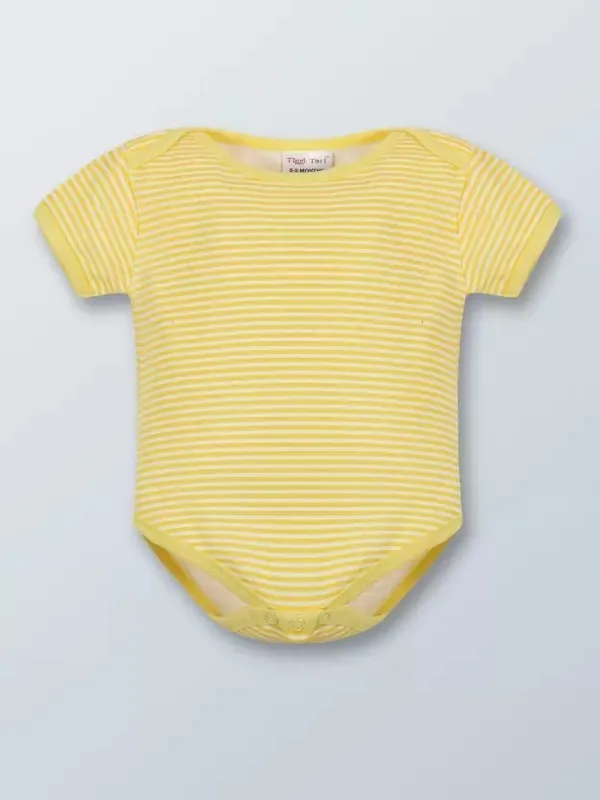 Pack_Of_3_Yellow_Hosiery_Half_Sleeves_Round_Neck_Casual_Body_Suit_Baby_Boys