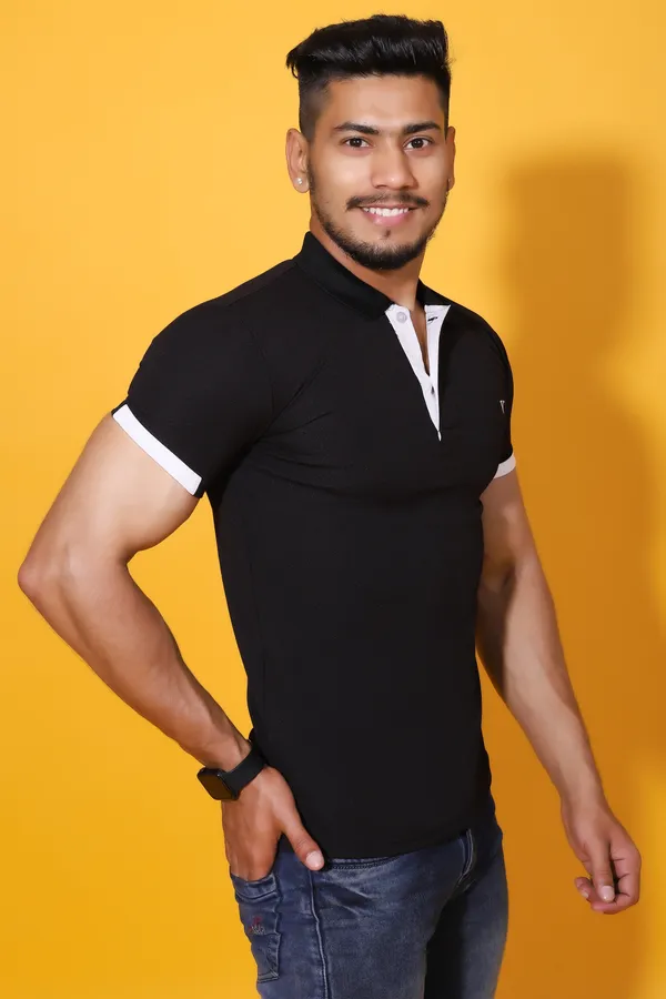 Black_Polo_Neck_Solid_Cotton_Blend_Half_Sleeve_Casual_T-Shirt_For_Men