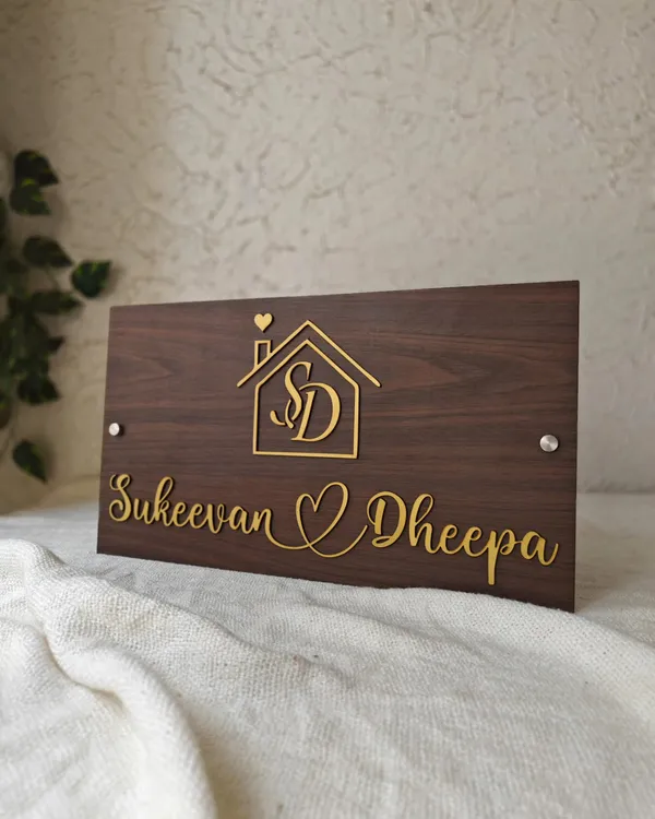 Wood_Name_Plate_For_Home,_Office_&_Outdoor_Entrance_(14_inch_x_7_inch)