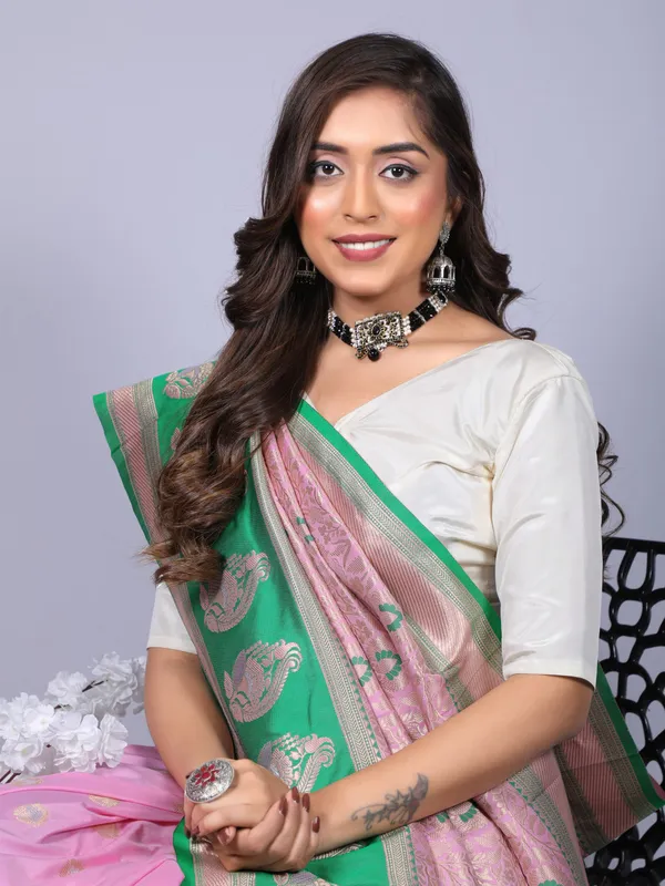 Baby_Pink_Kanchipuram_Silk_Saree_With_Zari_Weaving_Work