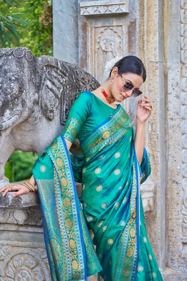 Green_Color_Banarasi_Silk_Saree_With_Zari_Weaving_Work