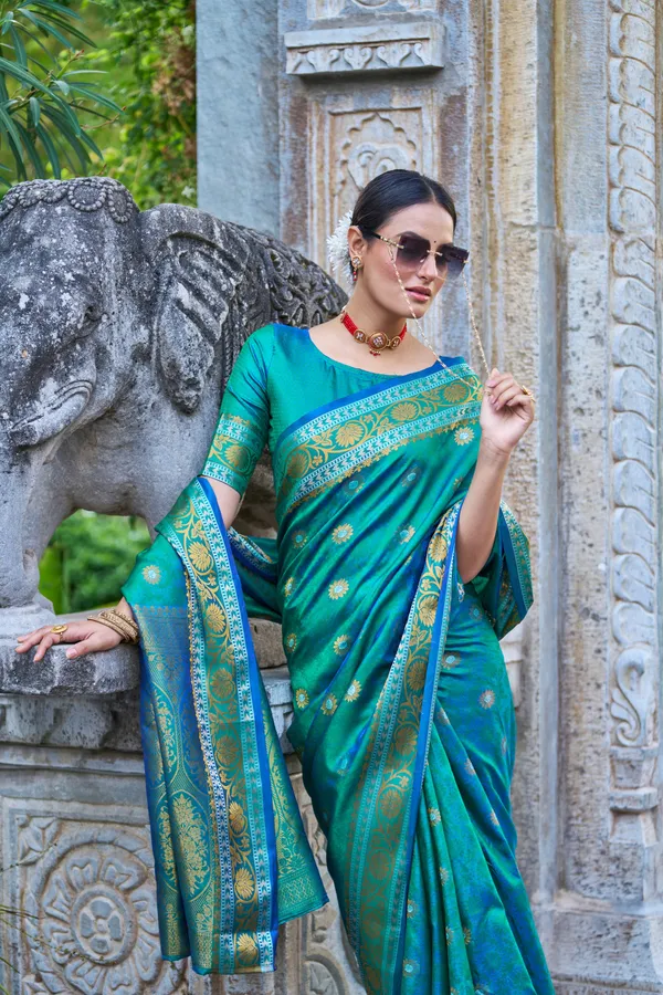 Green_Color_Banarasi_Silk_Saree_With_Zari_Weaving_Work