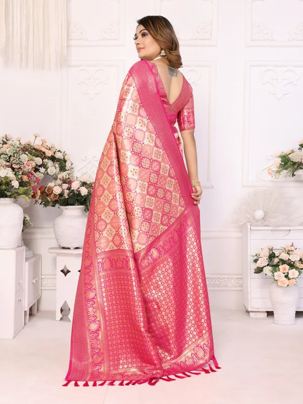 Peach_Banarasi_Chaturi_Silk_Saree_With_Zari_Weaving_Work