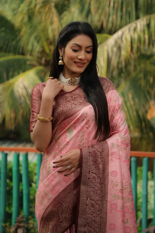 Pink_Kanjivaram_Silk_Saree_With_Zari_Weaving_Work