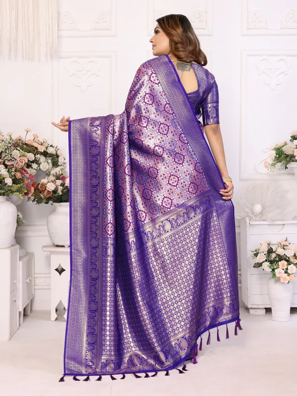 Purple_Banarasi_Chaturi_Silk_Saree_With_Zari_Weaving_Work
