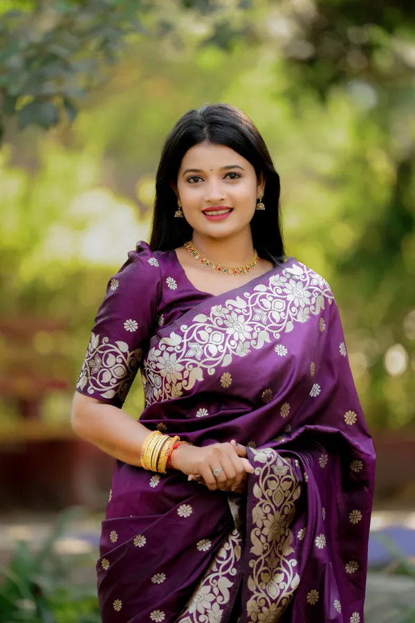 Wine_Traditional_Banarasi_Silk_Saree_With_Meenakari_Zari_Weaving_Work
