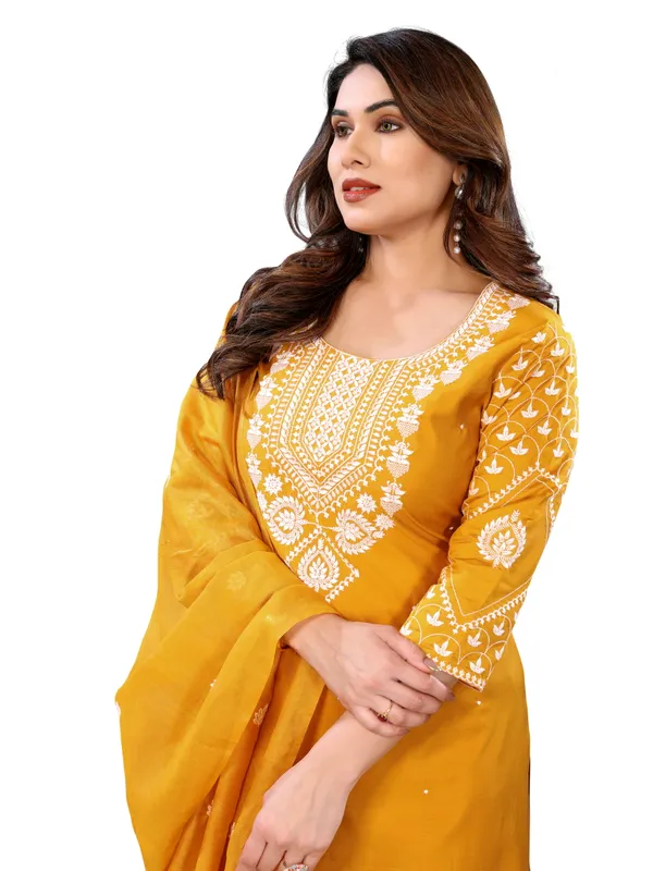 YELLOW_CHANDERI_COTTON_KURTA_PANT_AND_DUPATTA_SET
