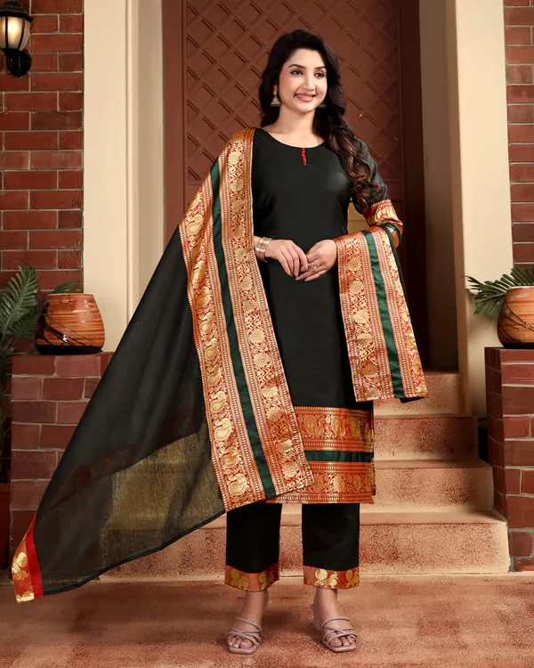 BLACK_KANCHI_COTTON_KURTA_PANT_AND_DUPATTA_SET