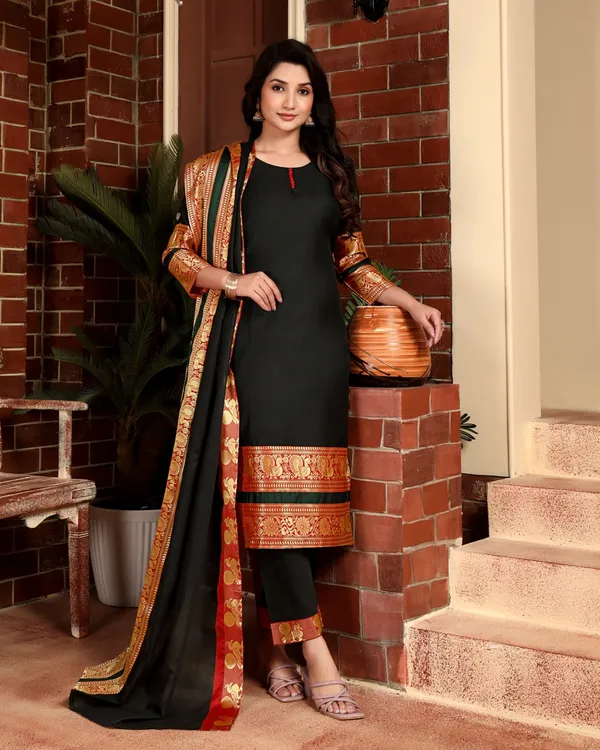 BLACK_KANCHI_COTTON_KURTA_PANT_AND_DUPATTA_SET