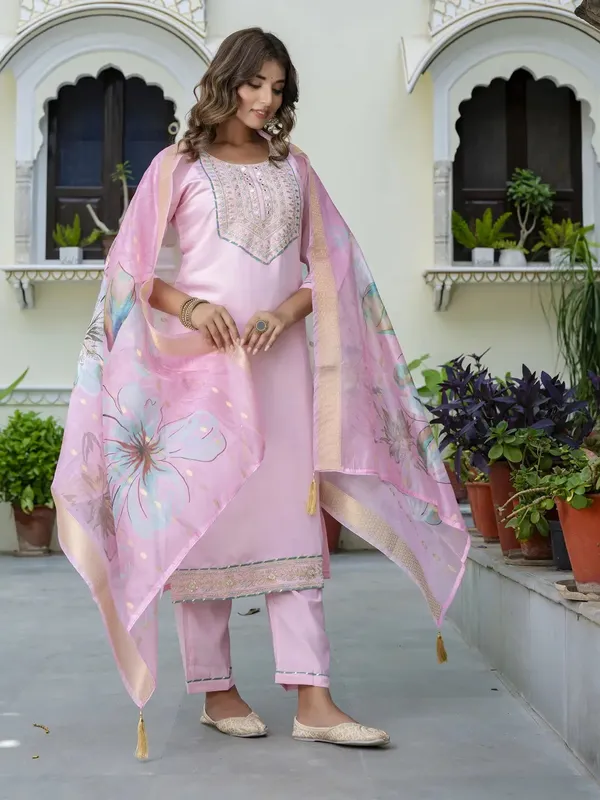 PINK_COTTON_EMBROIDERED_KURTA_PANT_AND_DUPATTA_SET