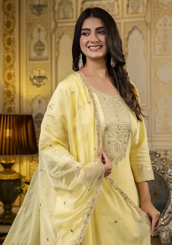 Yellow_Kurta_&_Pant_Set_with_Dupatta